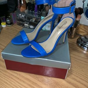 Open toe ankle cuff heels